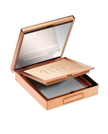 Urban Decay Stay Naked Kompakt Foundation 30WO - Varme Orange